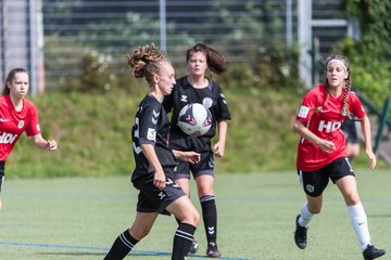 Bild 158 - wBJ Harburger TB - Hannover 96 : Ergebnis: 2:2